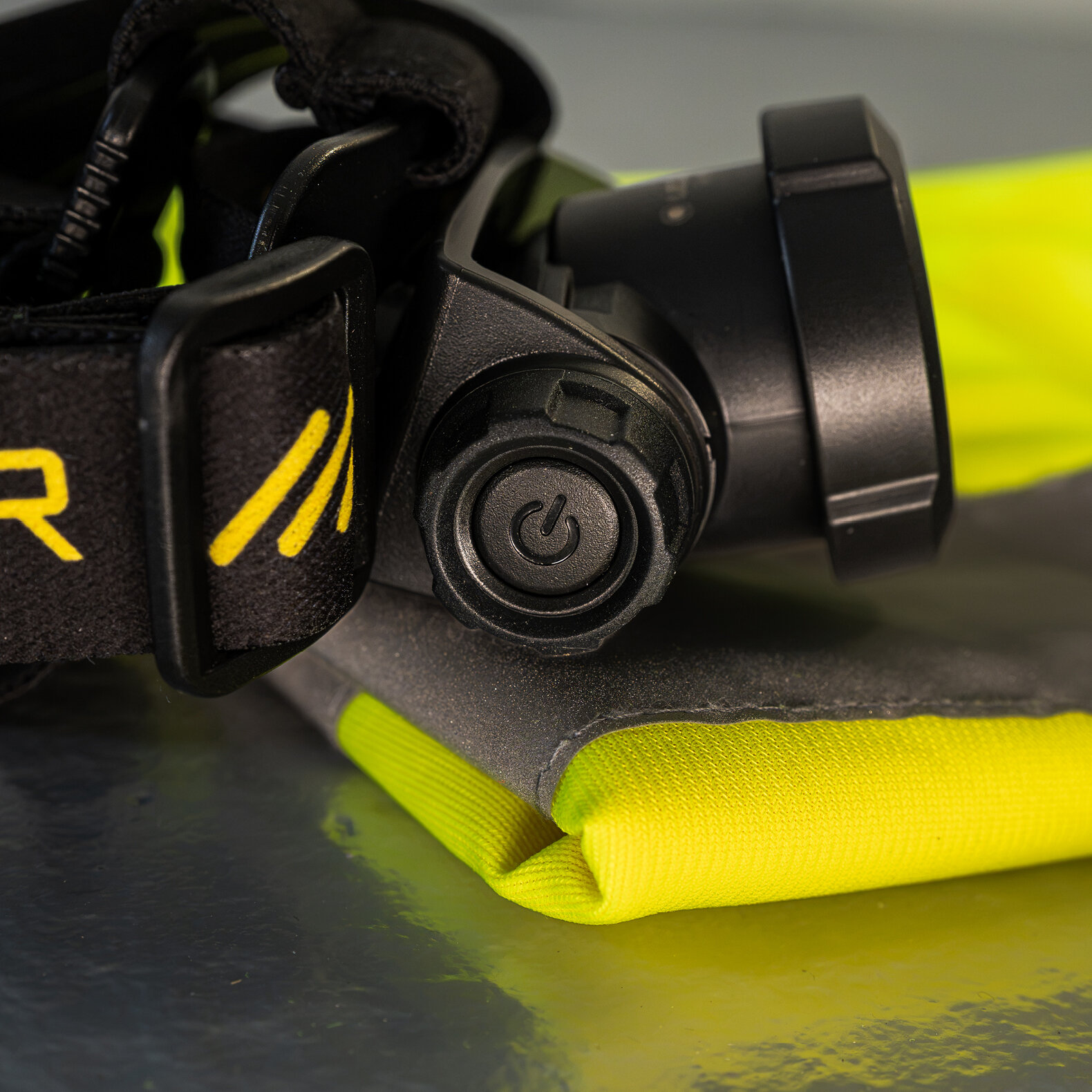 Stirnlampe H15R Pro